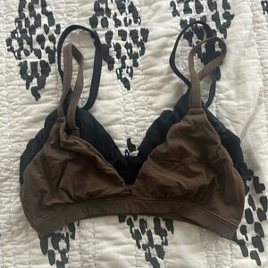Set of 2 Skims fits everybody triangle bralette